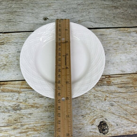 Gibson LEXINGTON White Elements  Embossed Rim Round Ceramic Bread Plates Set 4 - Picture 11 of 16